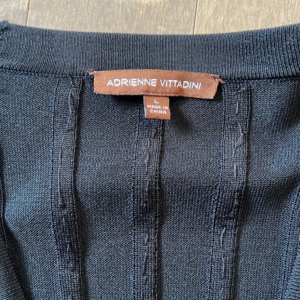 Cardigan - Picture 2 of 4